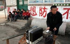 60、70、80后回忆深处：那些年正在农村看过的露